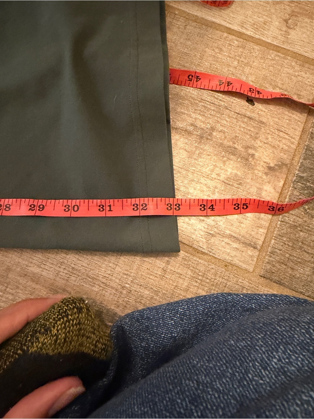 Lululemon Groove Super-High-Rise Flared Pant
Smoked Spruce size 10 - Picture 12 of 12